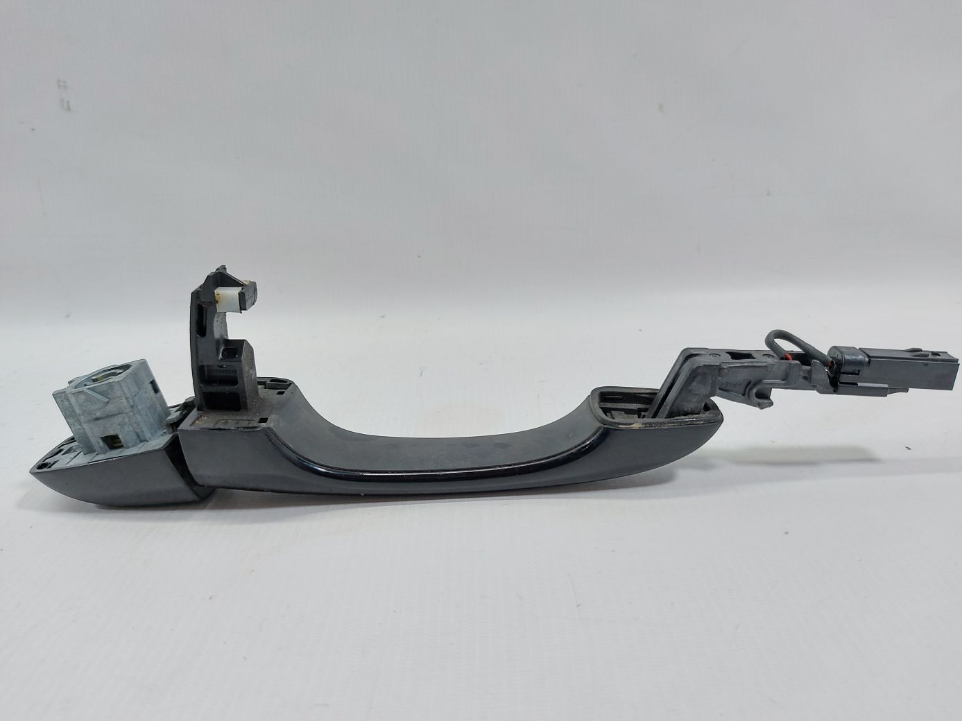 Journey Ручка двери передней левой наружная с бесключевым доступом (черная) Dodge Journey 2009-2020 1RH64DX8AH Dodge Journey 4