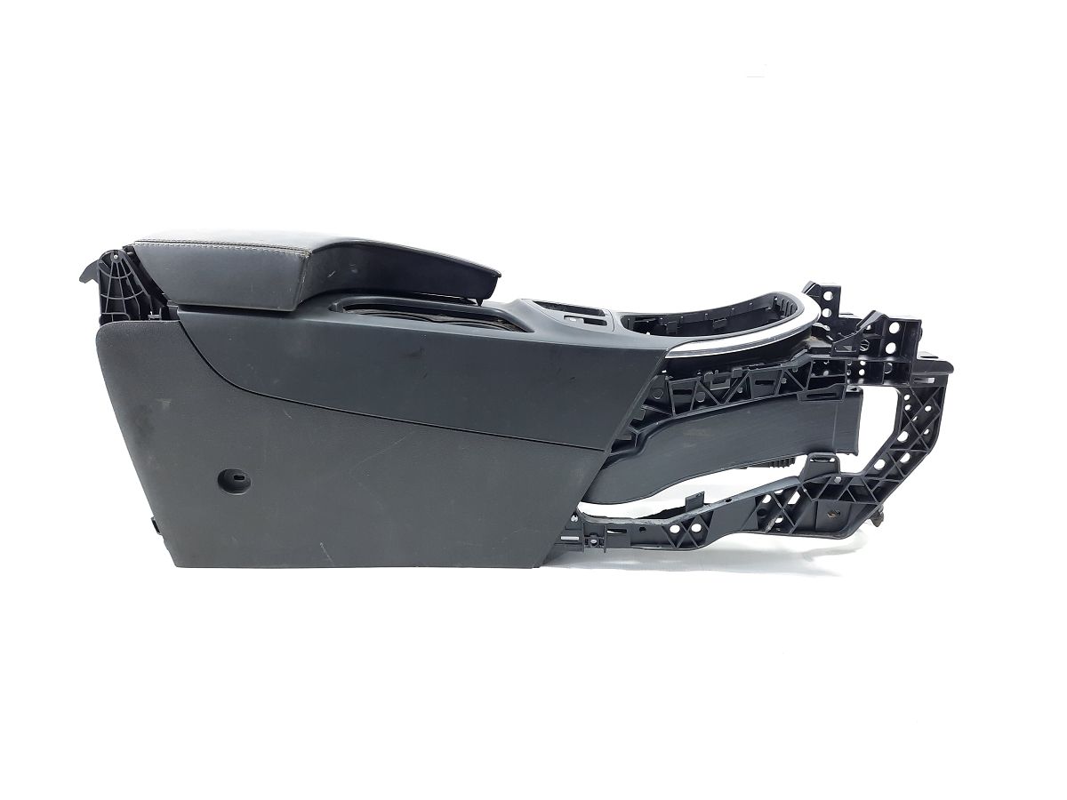 Regal. Консоль центральная Buick Regal 2012-2017 22742366 Buick Regal