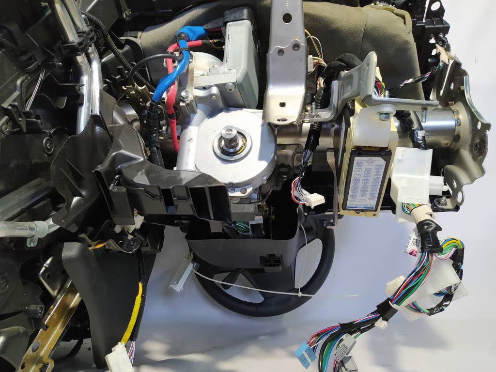 Camry Торпеда голая Toyota Camry 2015-2017 5530106210C0 Toyota Camry 15