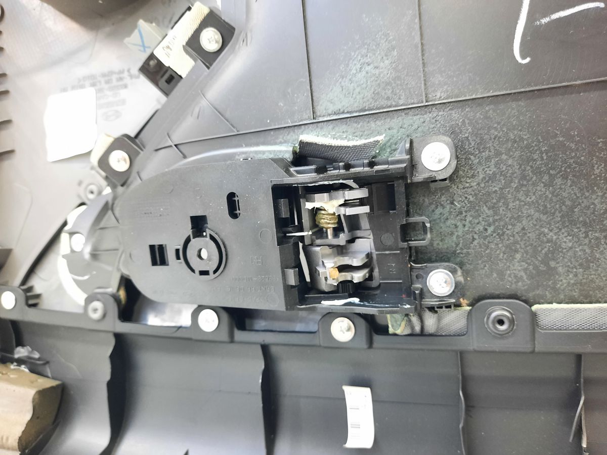 Elantra Карта дверей задньої правої Hyundai Elantra 2014-2016 833063X062RBU Hyundai Elantra 8