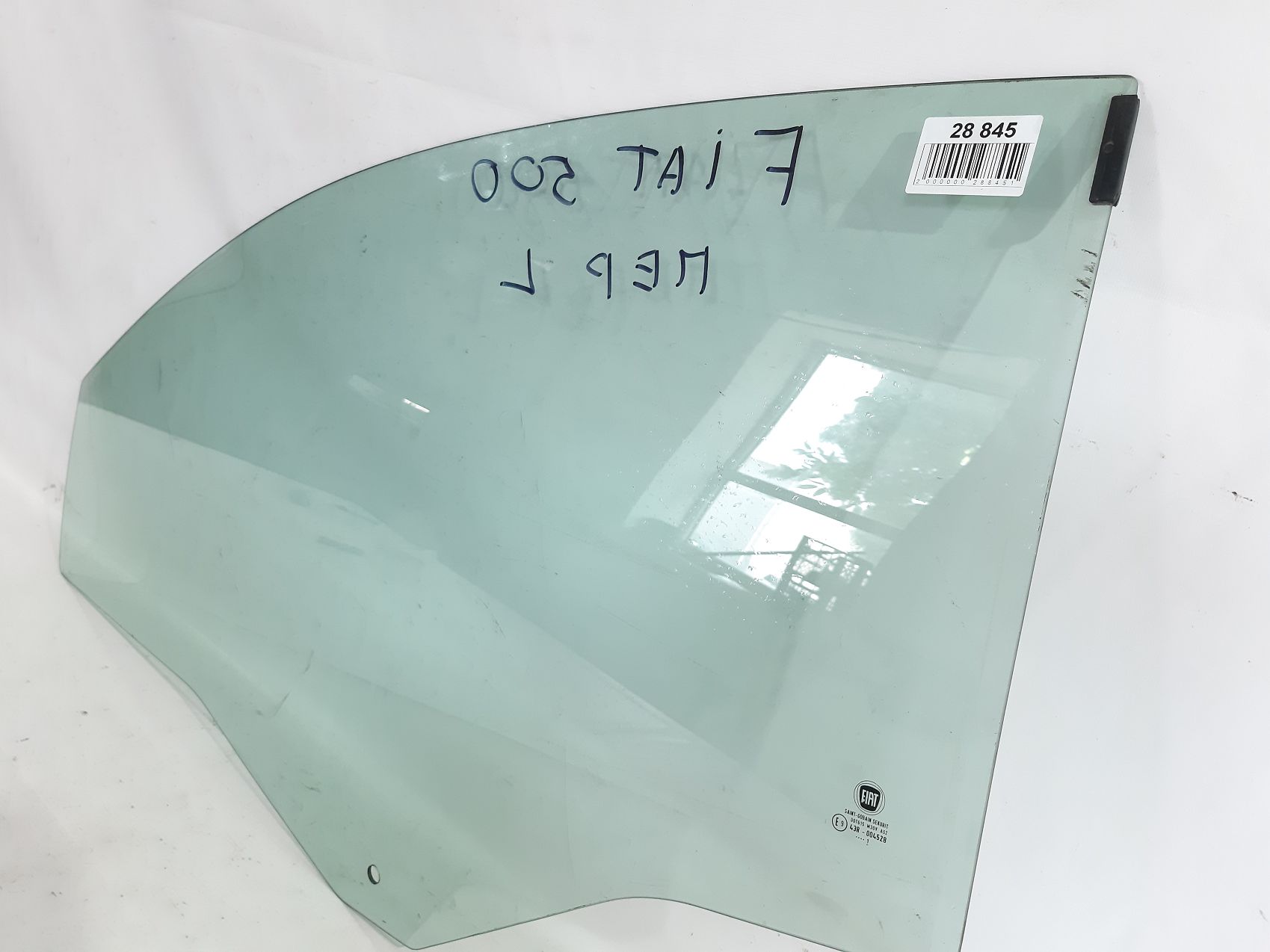 500 Скло дверей передньої лівої Fiat 500 2012-2019 4816693AC Fiat 500 13