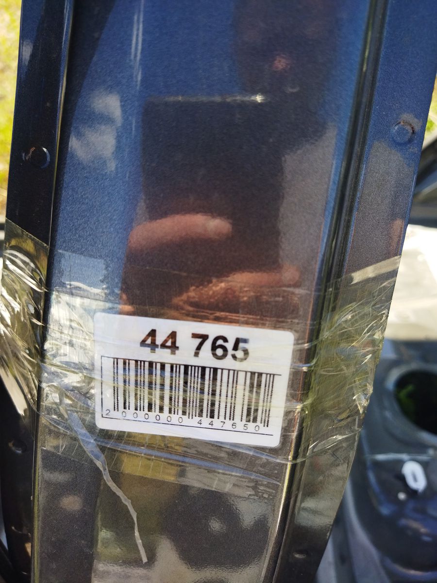 Fiesta Кузов голий (можна різати) Ford Fiesta 2011-2019 G2BZ5427840A Ford Fiesta 21