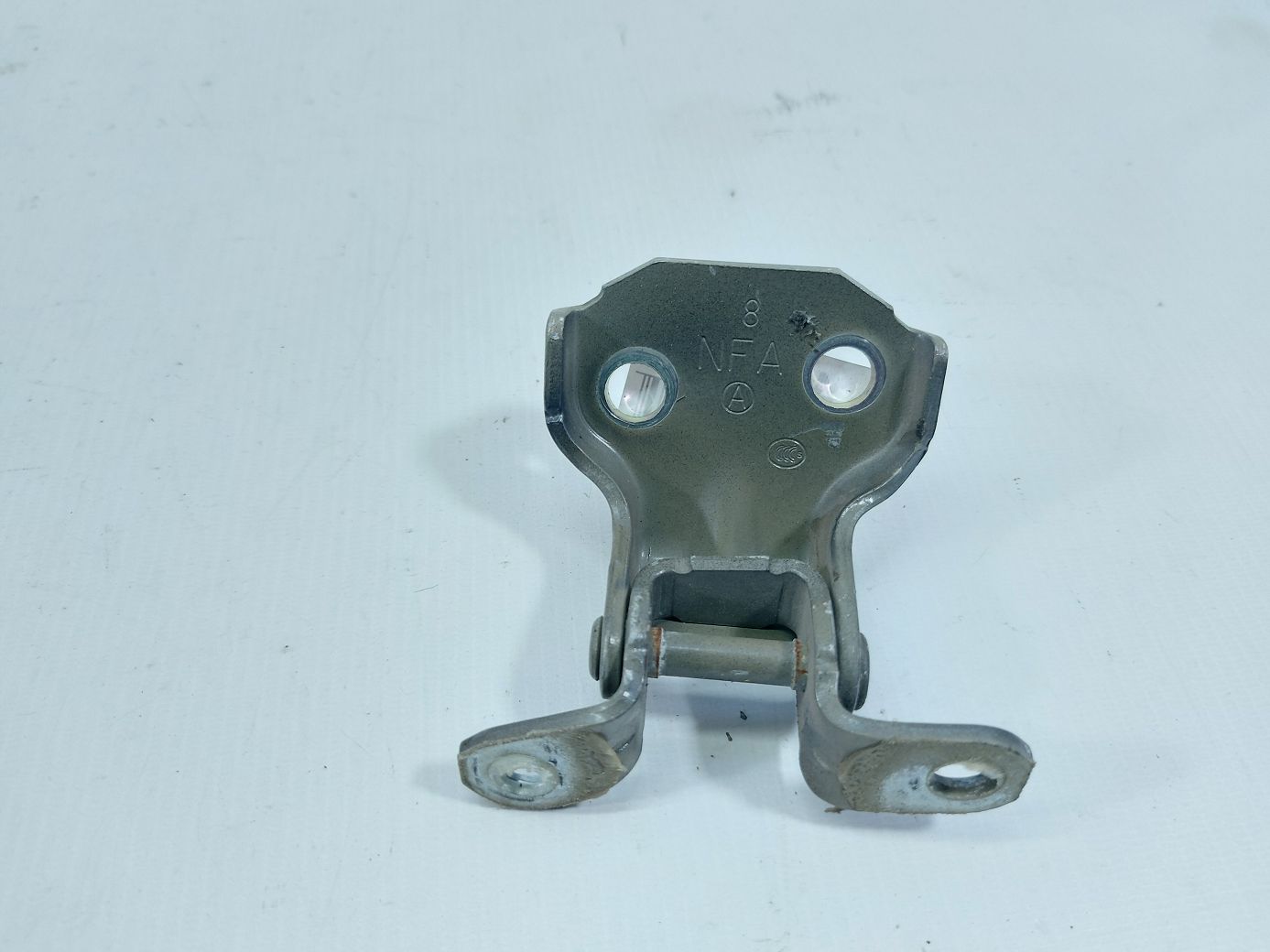 Legacy. Петля двері передньої правої верхня (вузька) Subaru Legacy 2005-2022 60079AG00B Subaru Legacy