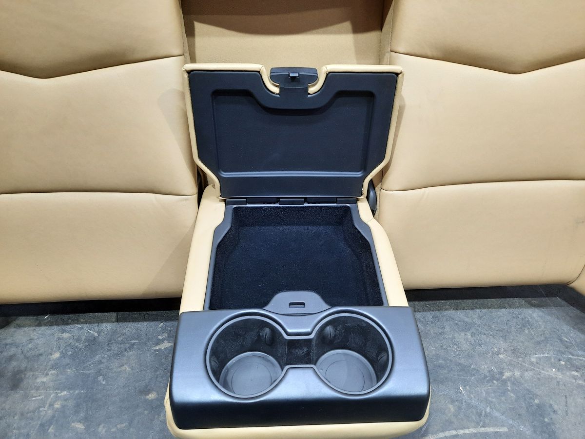 Ats Спинка заднего ряда сидений Cadillac ATS 2013-2014 22904869 Cadillac ATS 4