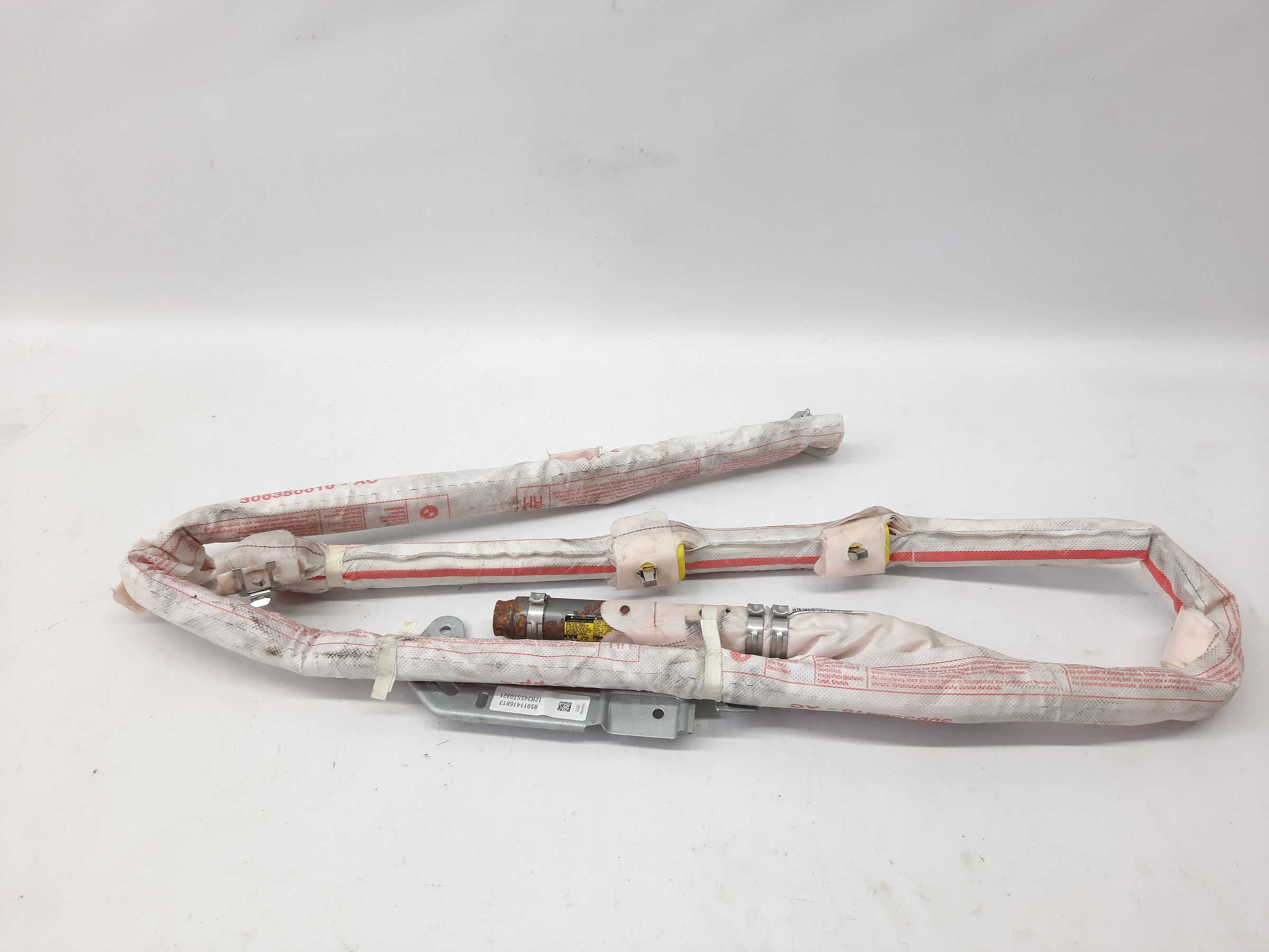 7 series Шторка air big правая BMW 7 2012 72129114168 BMW 7 3