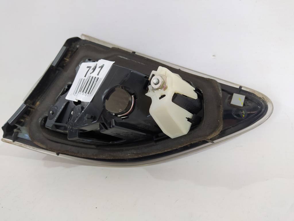 3 Фонарь крышки багажника левый Sedan Mazda 3 2010-2013 BBM4513G0H Mazda 3 14