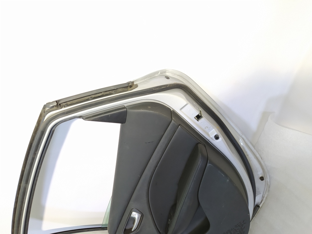 Dart Дверь задняя правая Dodge Dart 2013-2019 68158726AD Dodge Dart 46