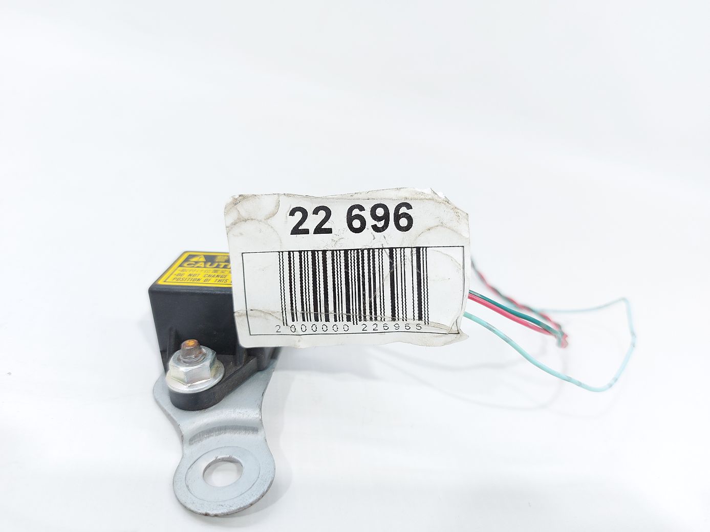 Juke Датчик удару Nissan Juke 2010-2019 1049910730 Nissan Juke 4