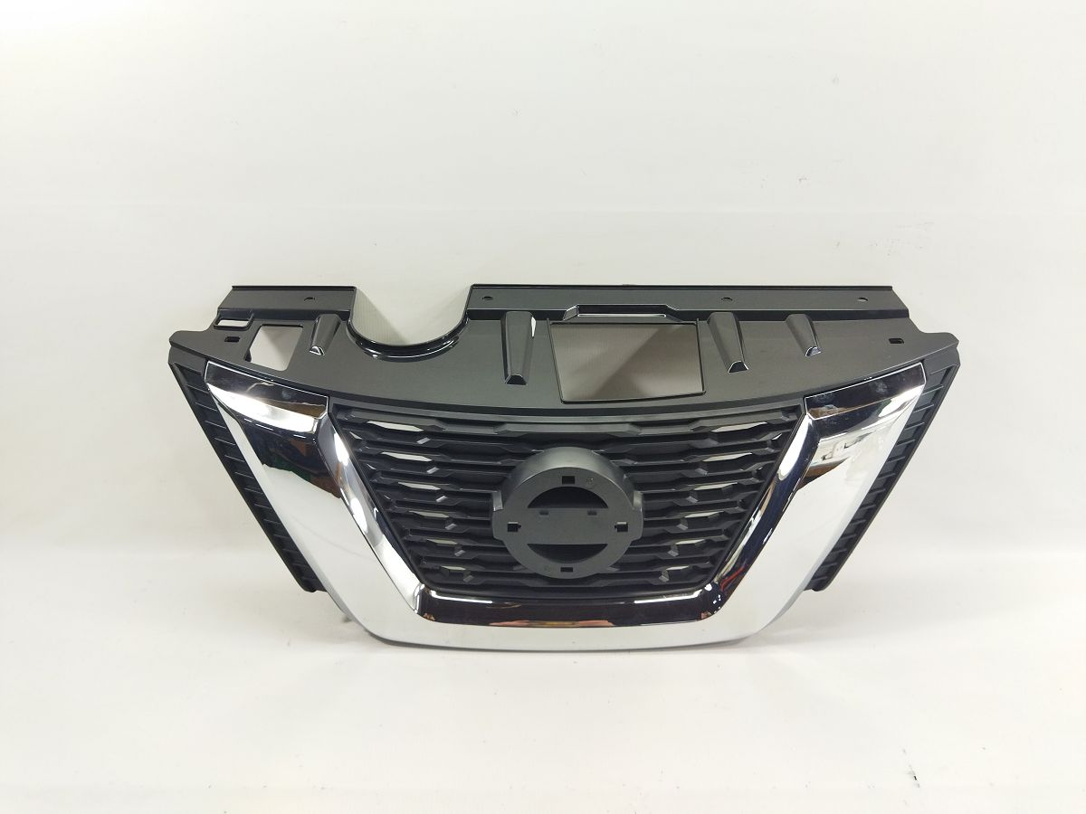 Грати радіатора в зборі. Решітка радіатора Nissan X-TRAIL 2017-2020 623106FL0A Nissan X-TRAIL