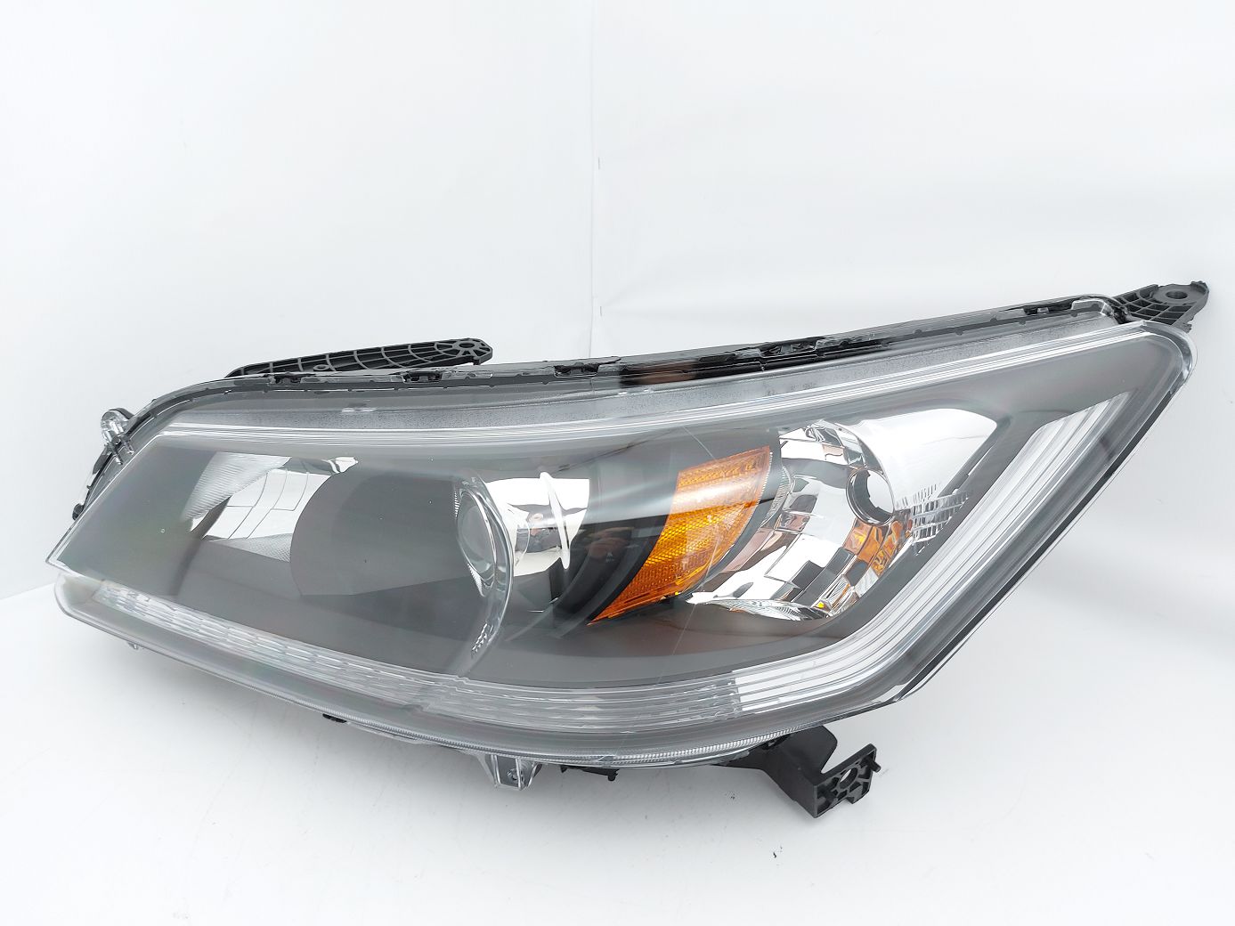 Фари головного світла. Фара передня ліва (немає заглушок) Honda Accord 2013-2015 33150T2AA01L Honda Accord Фари головного світла. Фара передня ліва (немає заглушок) Honda Accord 2013-2015 33150T2AA01L Honda Accord