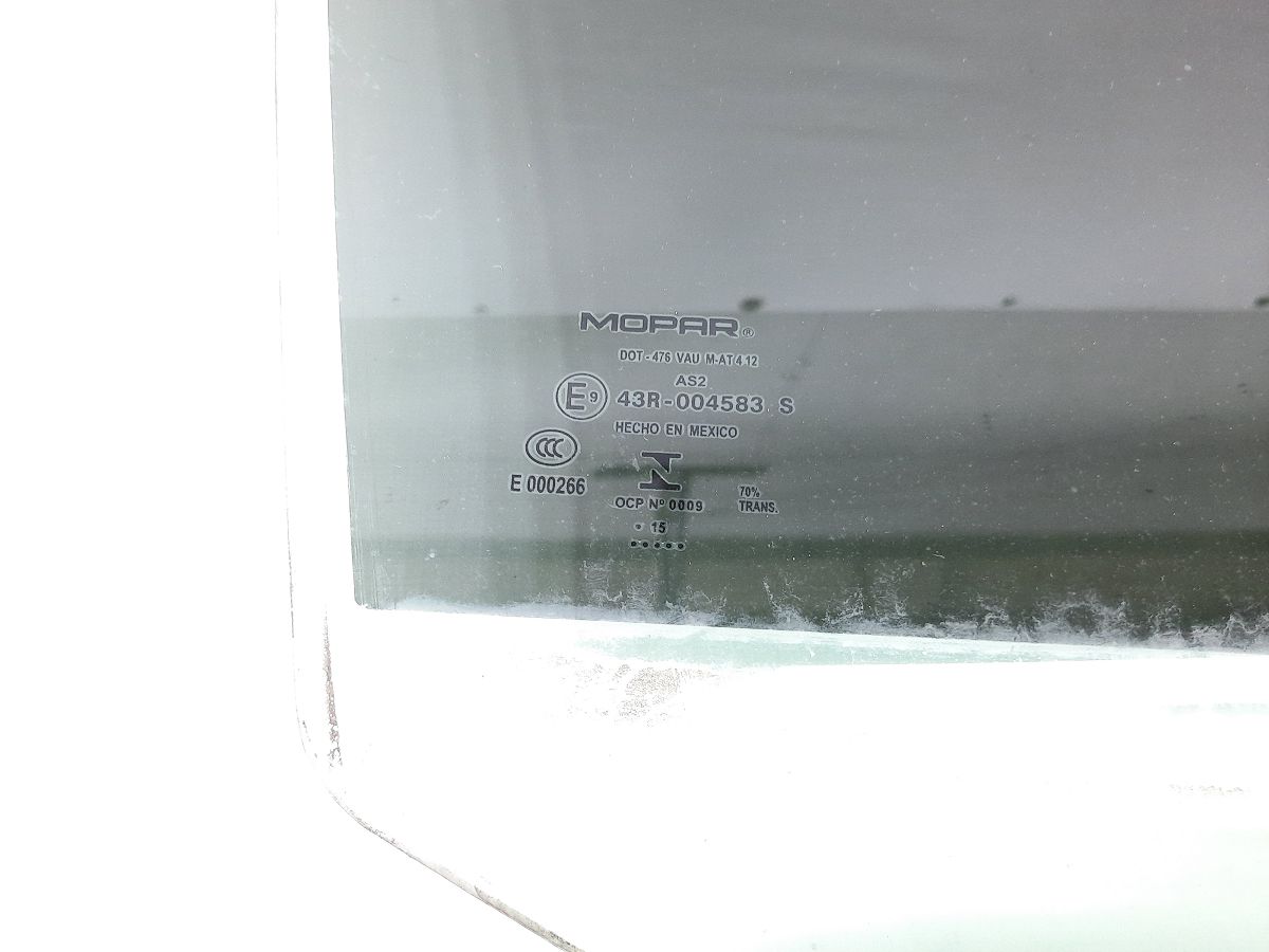 Journey Скло дверей передньої правої Dodge Journey 2009-2020 5076886AD Dodge Journey 18