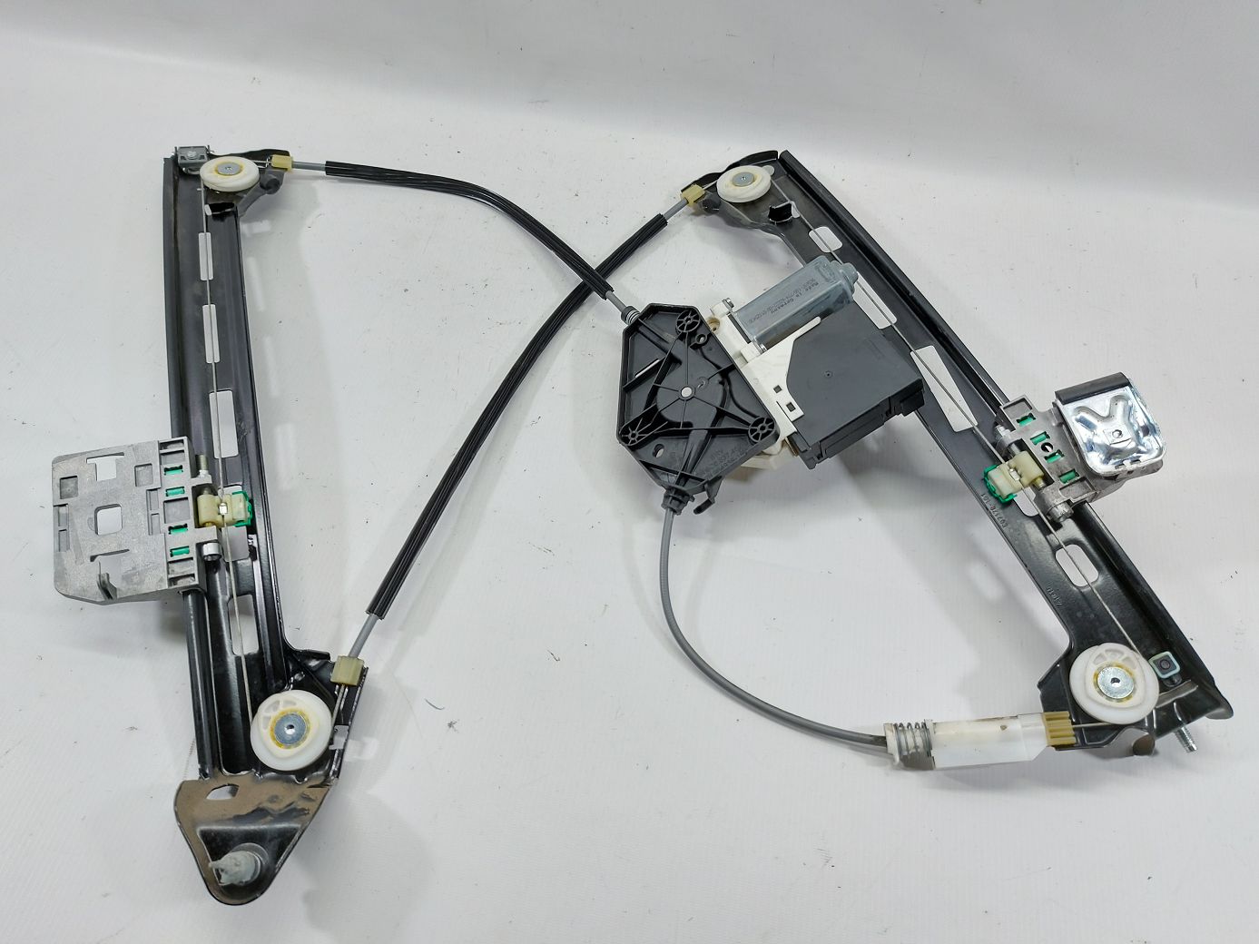 Passat cc Стеклоподъемник двери передней правой Volkswagen Passat CC 2013-2017 3C8837462M Volkswagen Passat CC 4