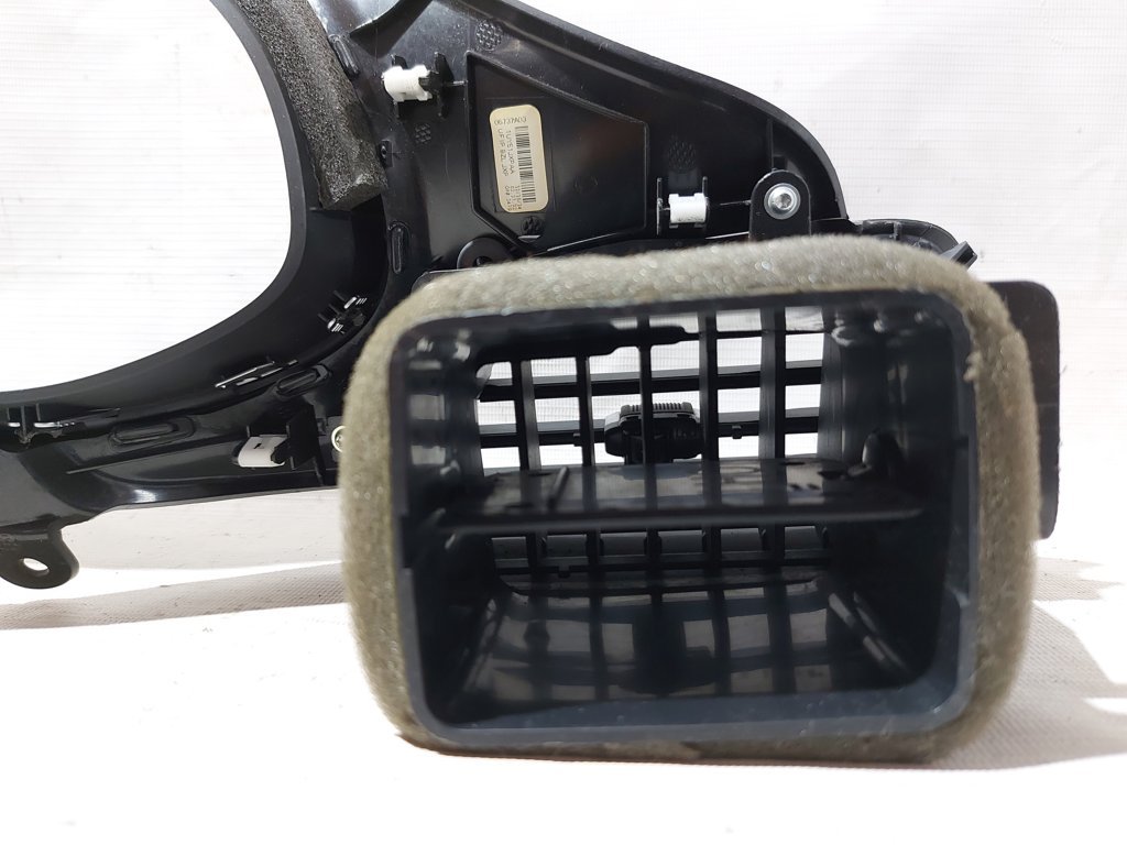 200 Накладка панелі приладів Chrysler 200 2015-2017 5SQ57JXPAA Chrysler 200 6