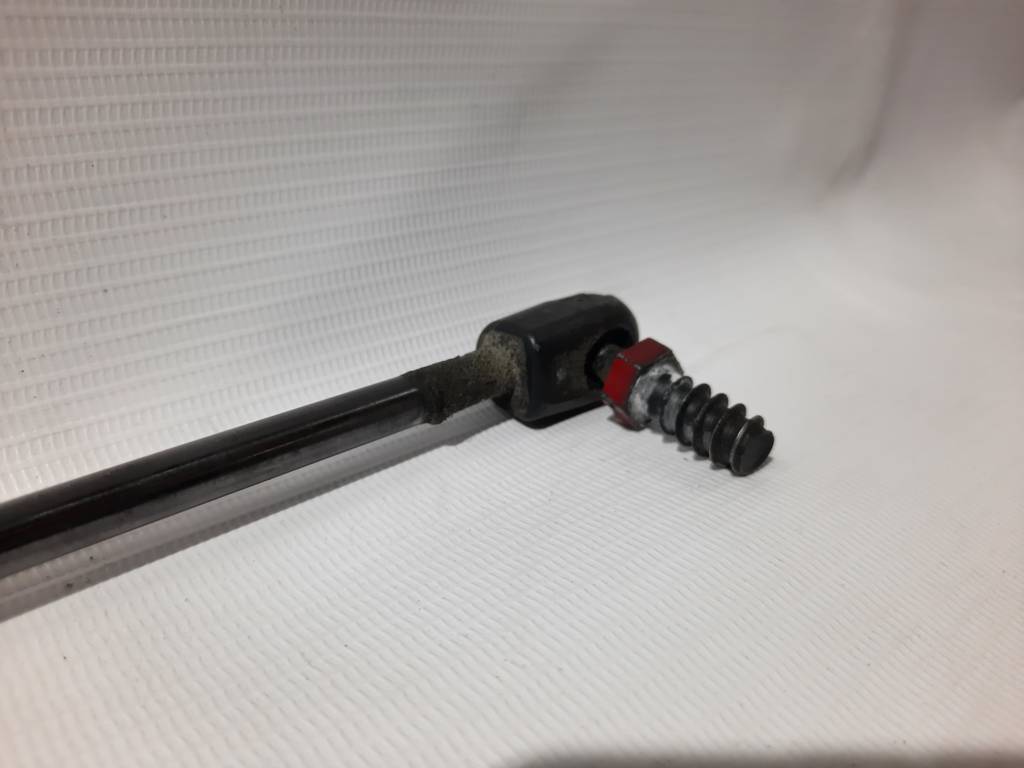 Journey Амортизатор крышки багажника левый/правый Dodge Journey 2012-2019 68101203AA Dodge Journey 7 Journey Амортизатор крышки багажника левый/правый Dodge Journey 2012-2019 68101203AA Dodge Journey 7