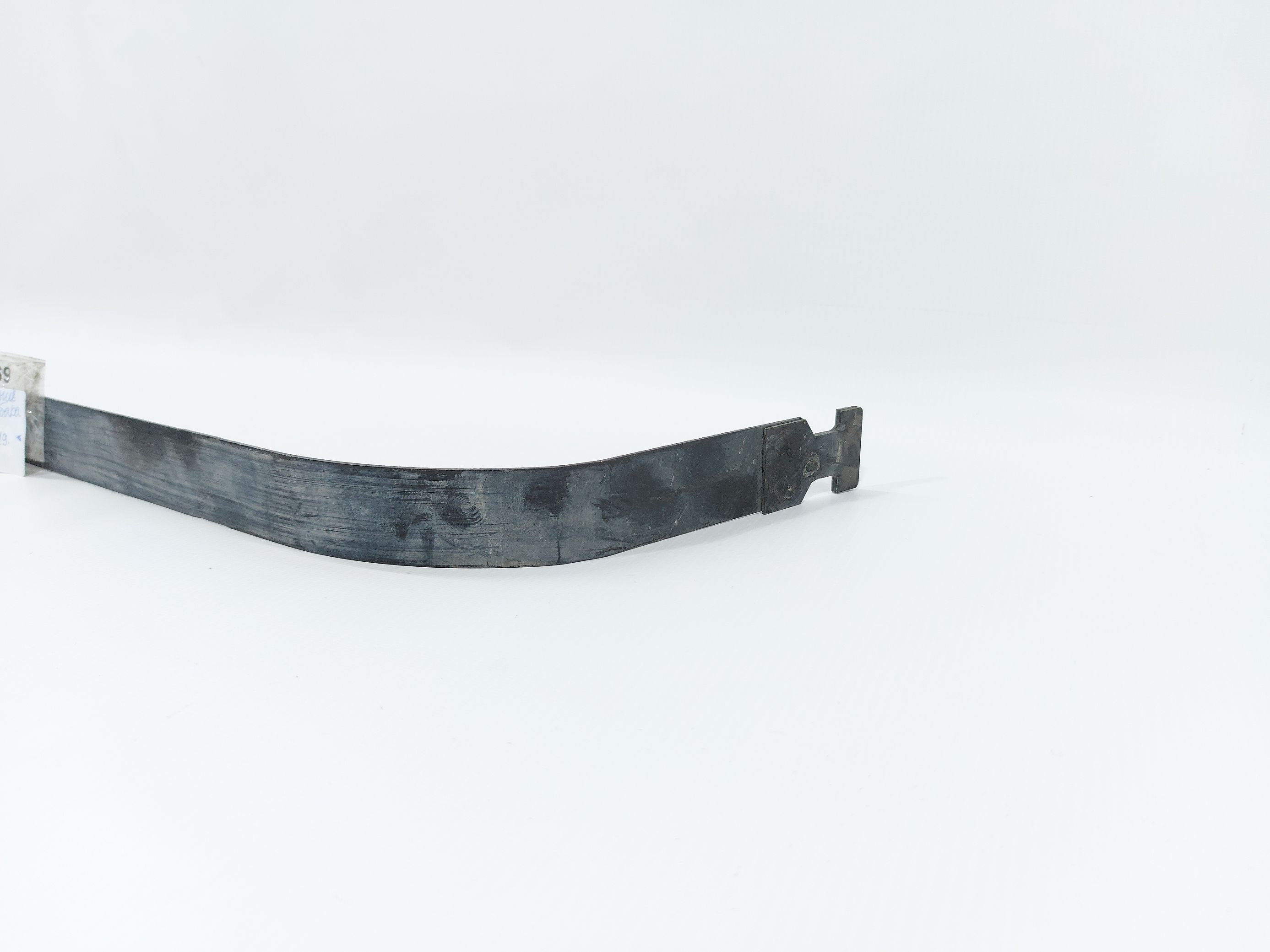 Journey Хомут крепления топливного бака правый Dodge Journey 2009-2019 4766515AD Dodge Journey 2