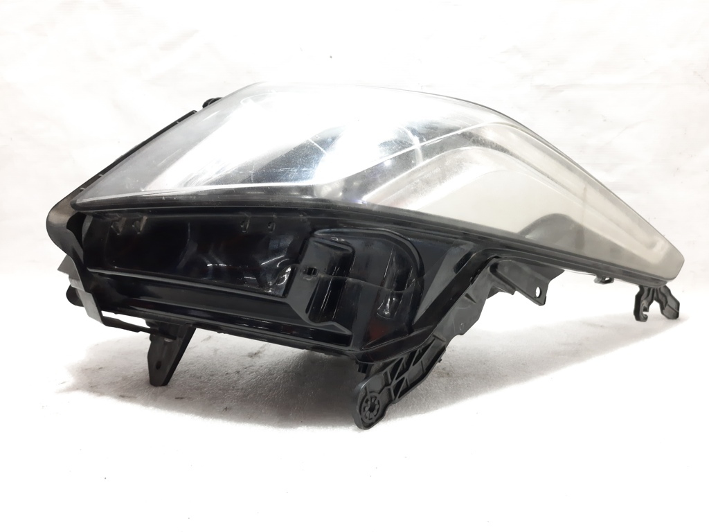 Ats Фара передняя правая Cadillac ATS 2013-2019 23236366 Cadillac ATS 14