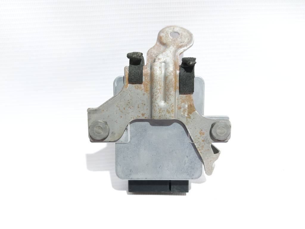 3 Блок управления топливной системой Mazda 3 2013-2019 PE0218561 Mazda 3 3
