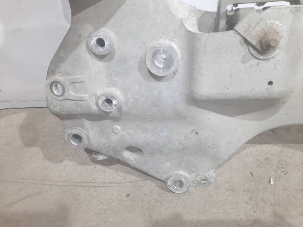 Dart Підрамник передньої підвіски Dodge Dart 2013-2019 68080592AE Dodge Dart 39