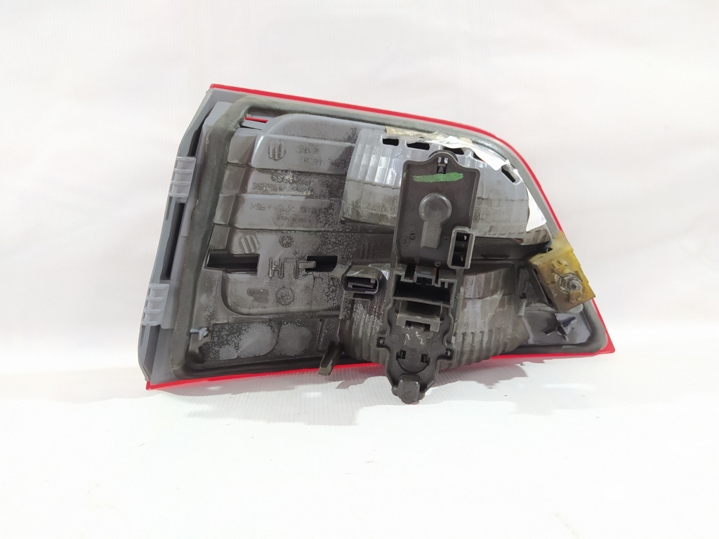 Товари з дефектами Ліхтар кришки багажника лівий (скіл) BMW X3 2011-2017 63217217309 BMW X3 4