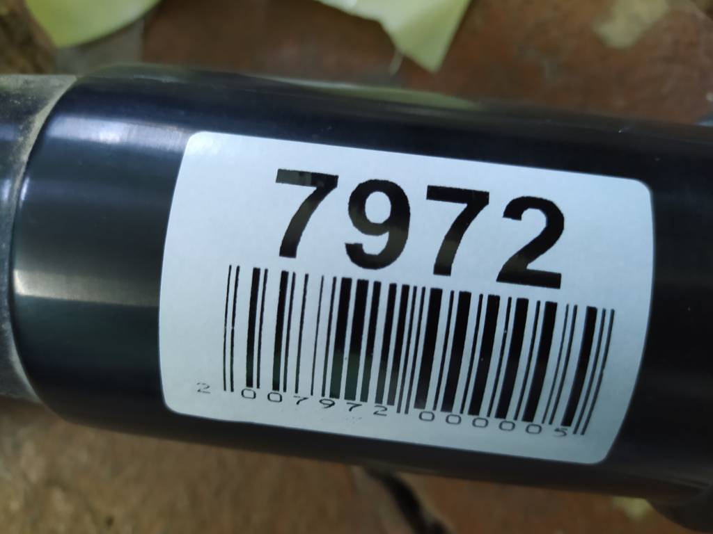 Товары с дефектами Амортизатор задний левый/правый(дефект)Chrysler 200 Limited 2015-2017 68253167AB Chrysler 200 Limited 18