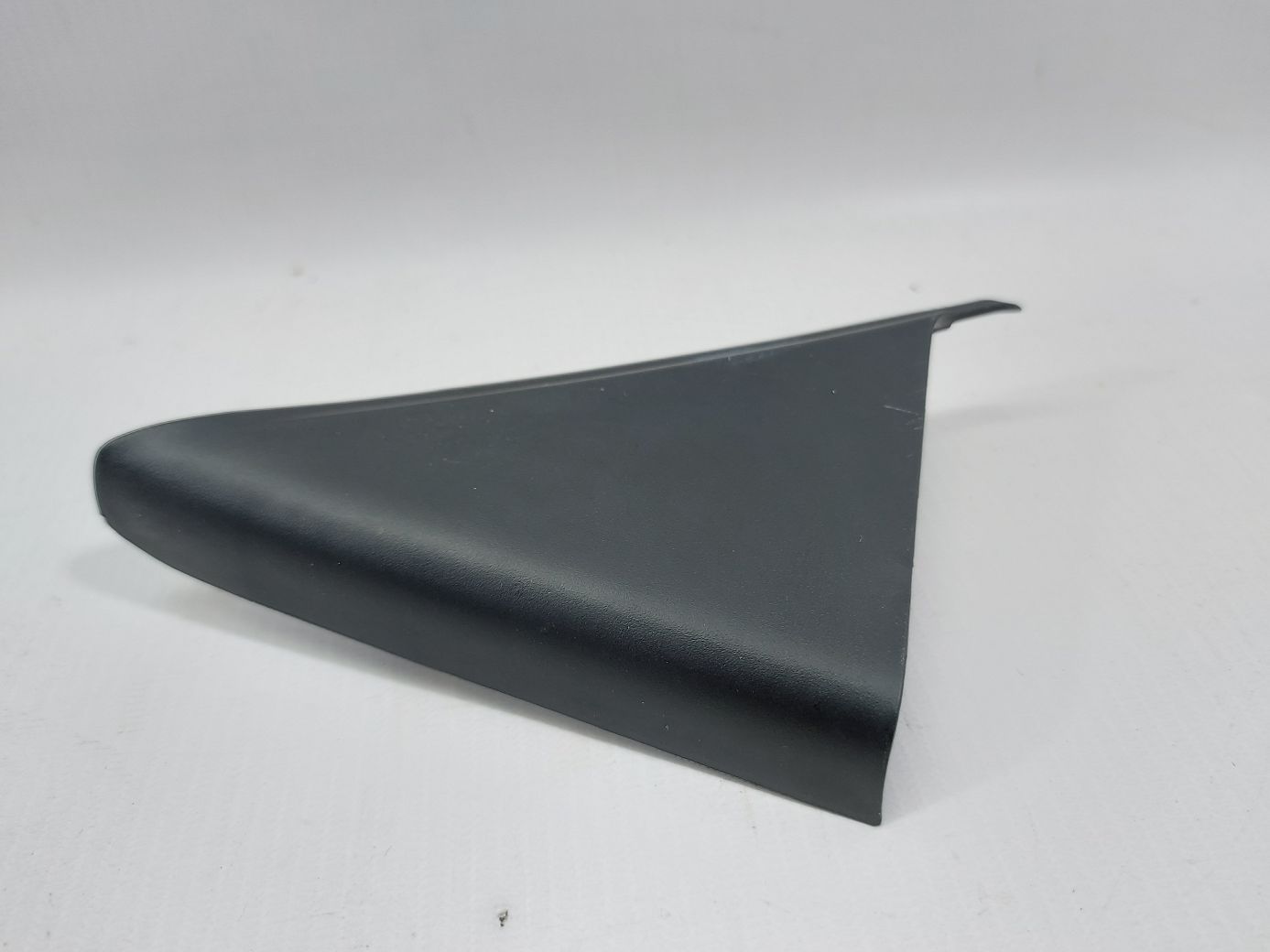 Sonata Кутник дверей задньої правої внутрішній Hyundai Sonata 2011-2015 839203S000RY Hyundai Sonata 2