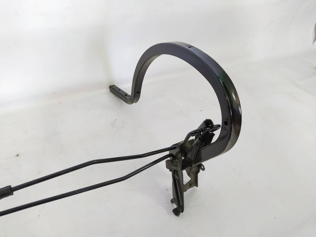 200s Шарнір кришки багажника правий Chrysler 200 S 2015-2017 68159368AD Chrysler 200 S 5