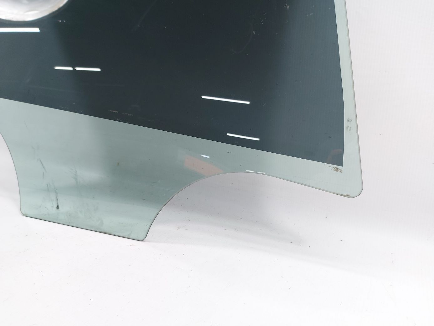 Trax Скло дверей передньої правої Chevrolet Trax 2015-2021 42620053 Chevrolet Trax 2