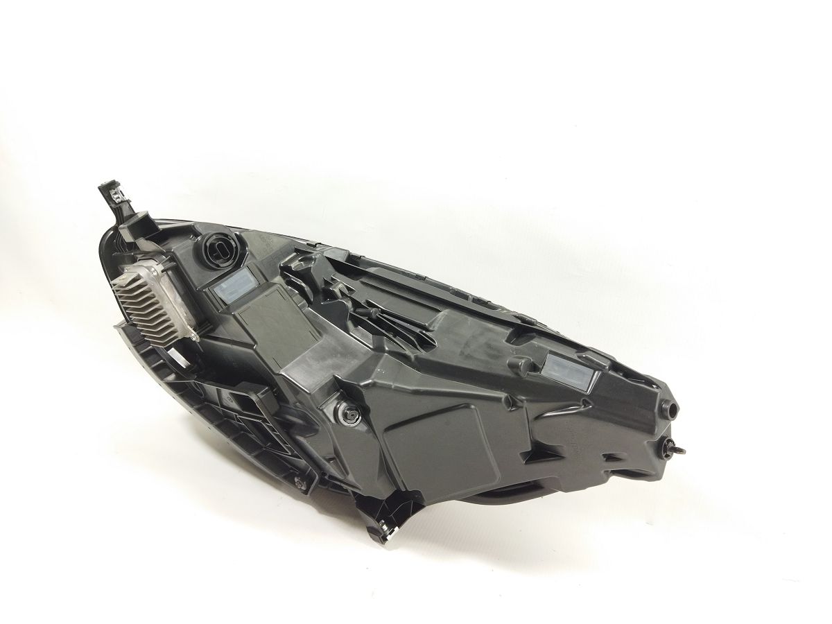 Фары головного света Фара передняя правая Tesla Model 3 2021-2023 151495200A Tesla Model 3 7