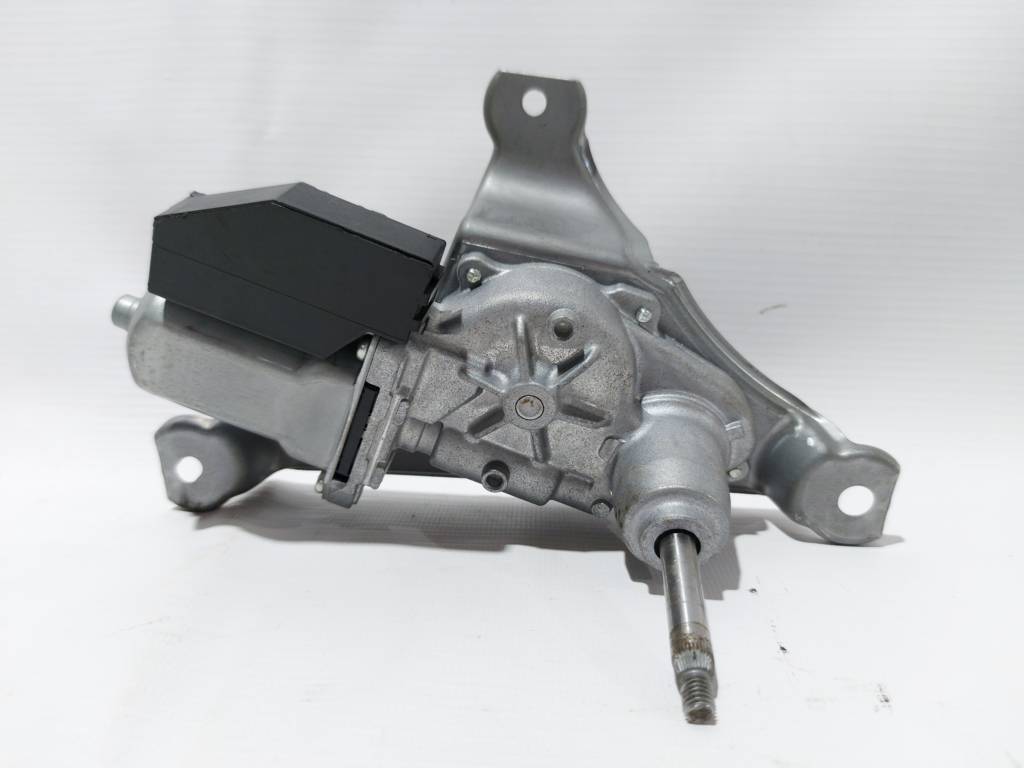 Prius c. Моторчик стеклоочистителя крышки багажника Toyota Prius C 2012-2019 8513052240 Toyota Prius C