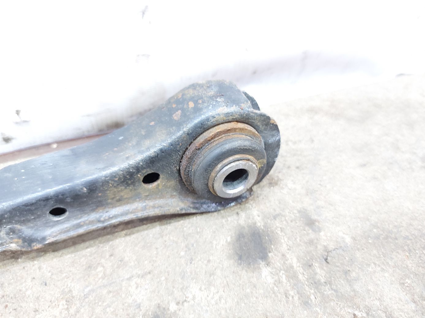 Ats Важіль центральний лівий/правий поперечний Cadillac ATS 2013-2019 23105024 Cadillac ATS 8