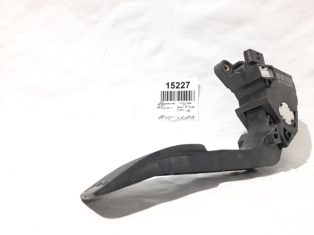 Sentra Педаль газу Nissan Sentra 2014-2016 180023RA0B Nissan Sentra 2