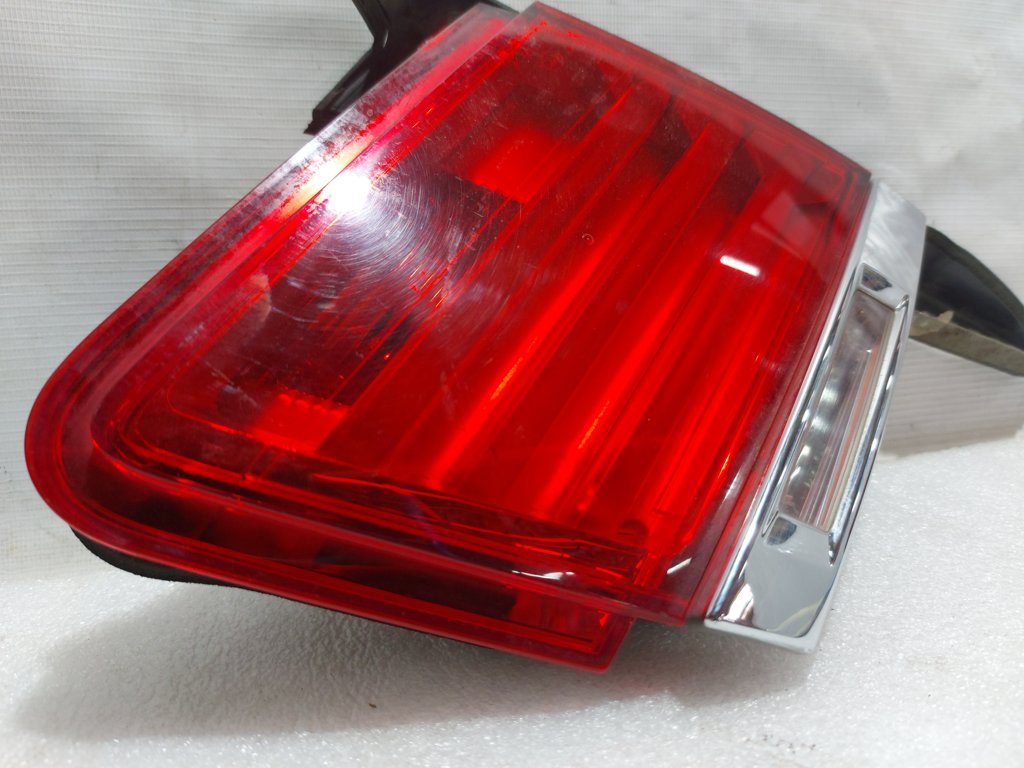 7 series Ліхтар кришки багажника лівий BMW 7 2012 63217182205 BMW 7 2