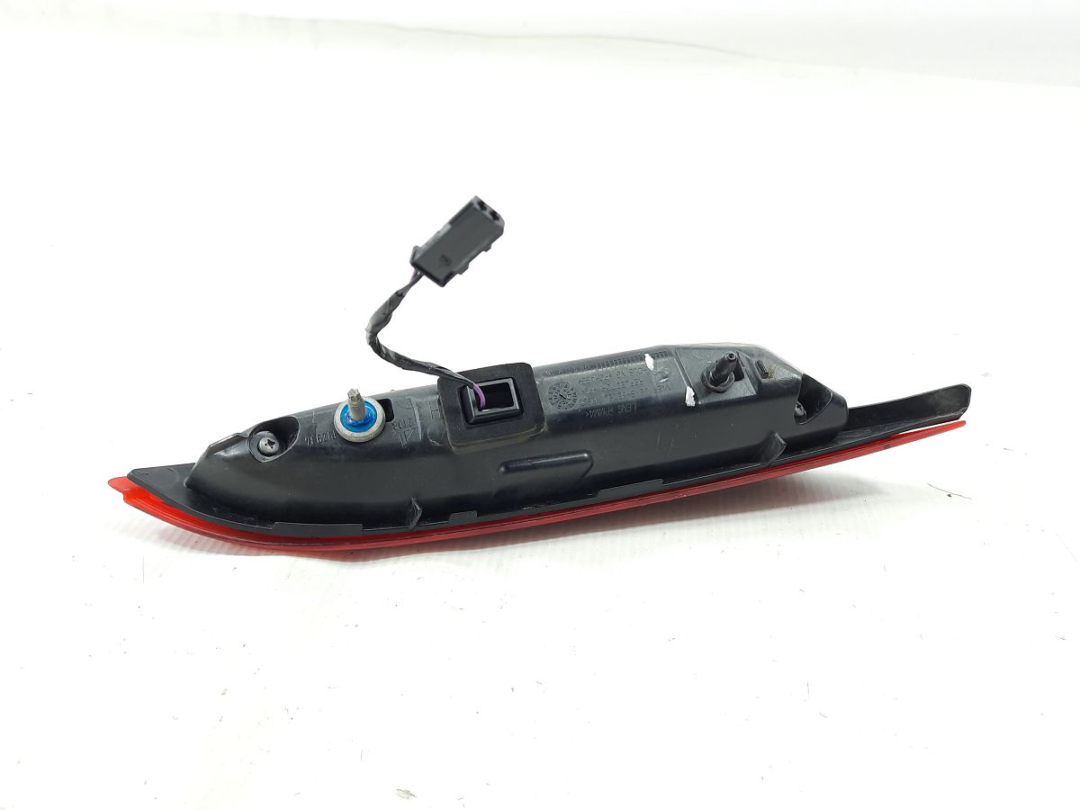 Regal Ліхтар кришки багажника правий Buick Regal 2014-2017 22756314 Buick Regal 3