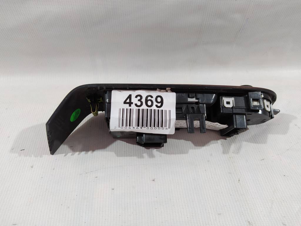 Malibu Блок управління склопідйомниками дверей водія Chevrolet Malibu 2013-2015 22823883 Chevrolet Malibu 3
