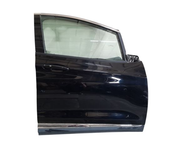 Bolt. Двері передні праві Chevrolet Bolt EV 2017-2023 42613079 Chevrolet Bolt EV