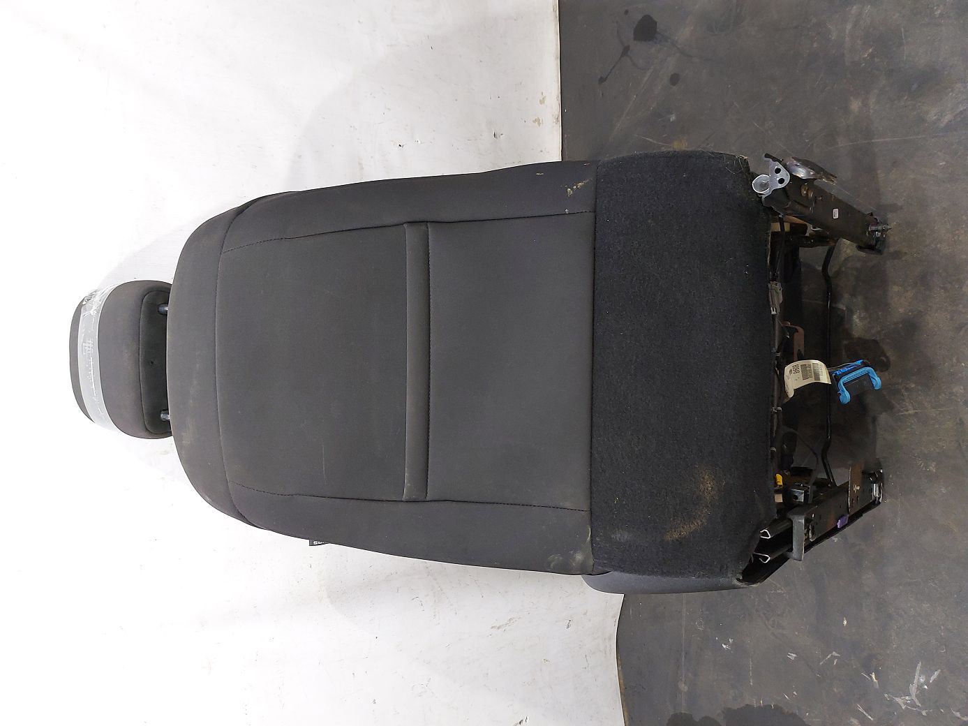 Dart Сидение водителя Dodge Dart 2014-2016 5LJ17DX9AB Dodge Dart 7