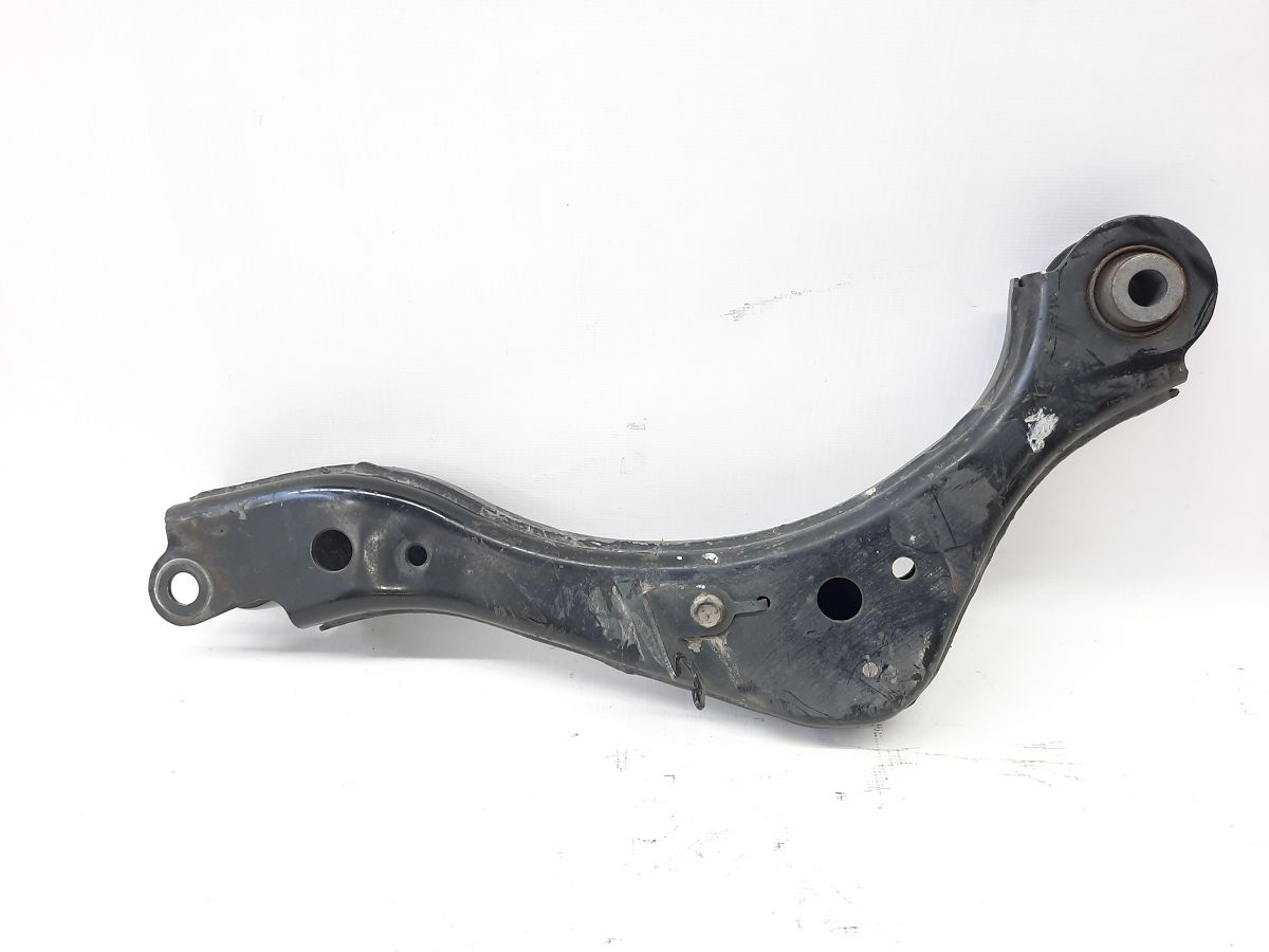 Altima Важіль задній верхній лівий/правий Nissan Altima 2013-2018 551209HS0A Nissan Altima 15