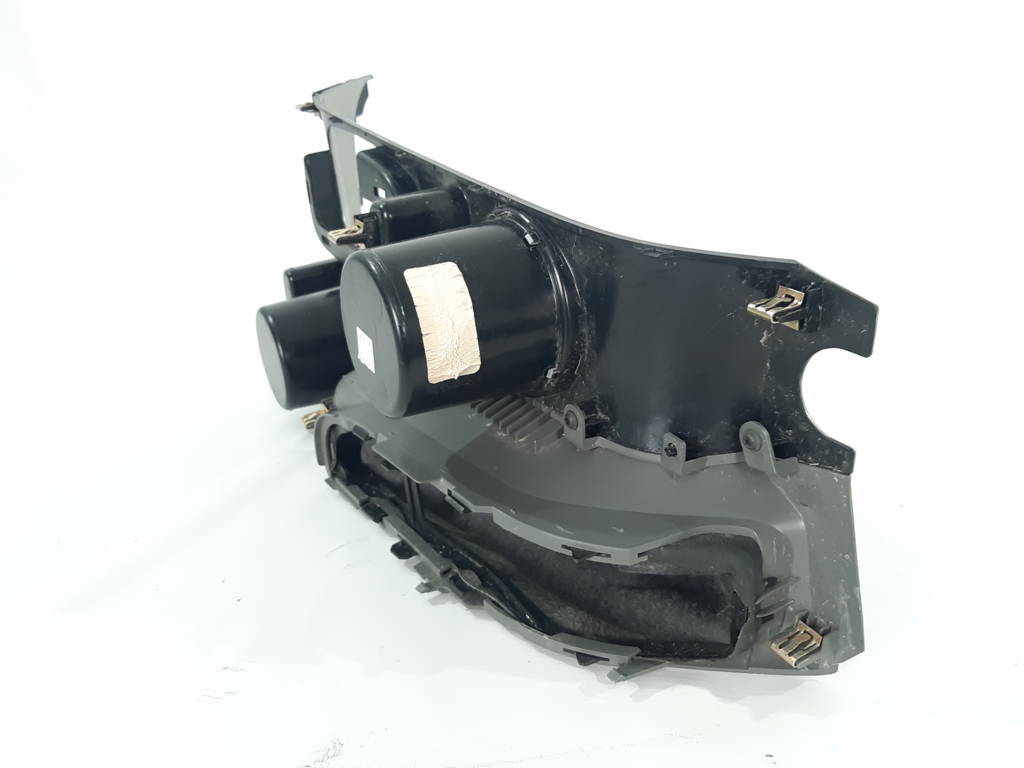 Malibu Підсклянник центральної консолі Chevrolet Malibu 2014-2016 23171101 Chevrolet Malibu 5