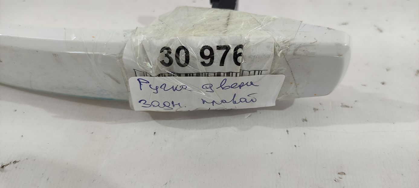 Malibu Ручка дверей задньої правої зовнішня Chevrolet Malibu 2013-2016 92233089 Chevrolet Malibu 9 Malibu Ручка дверей задньої правої зовнішня Chevrolet Malibu 2013-2016 92233089 Chevrolet Malibu 9
