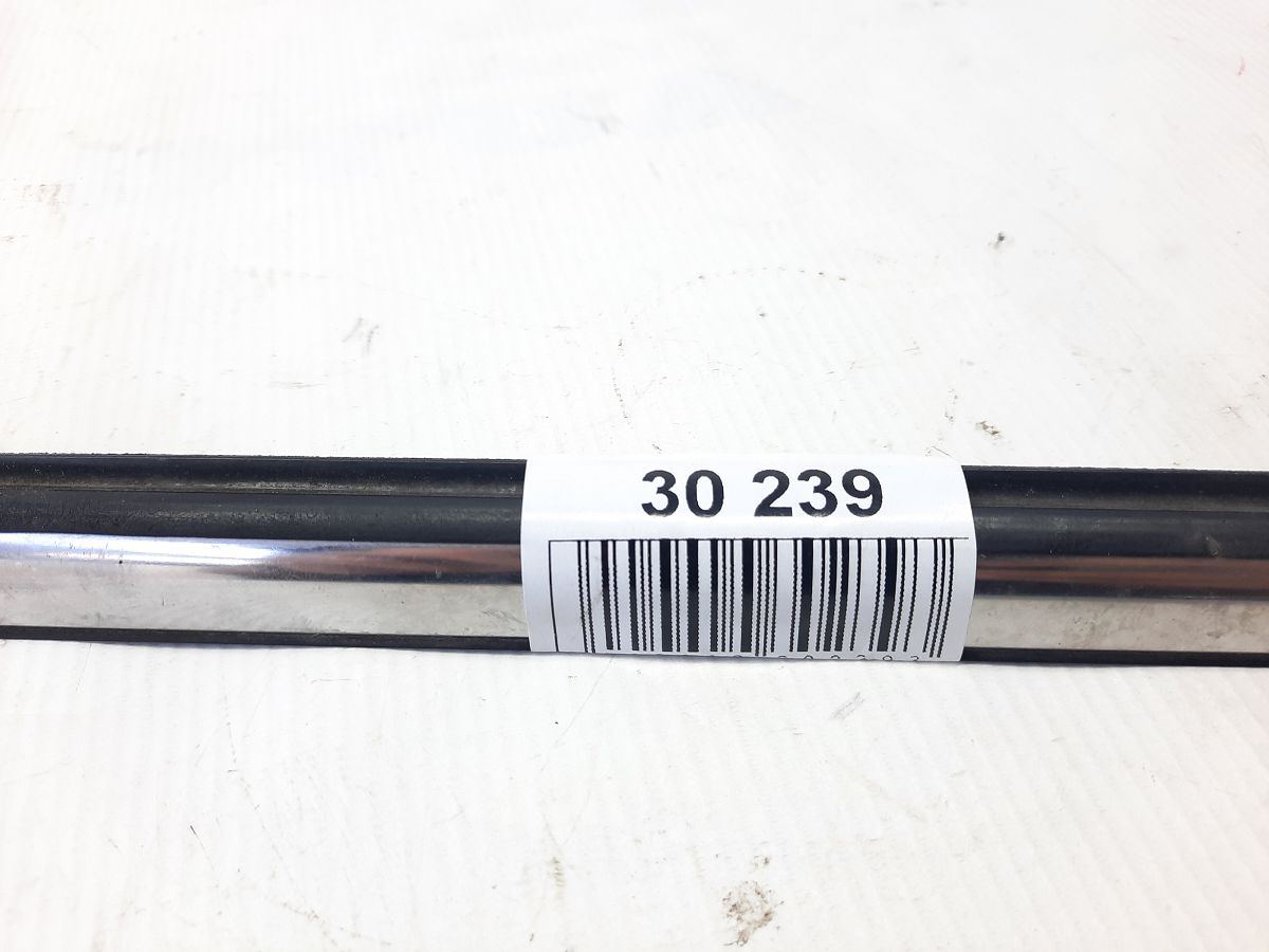 Cooper Ущільнювач скла (молдинг) двері передньої лівої зовнішній Mini Cooper 2007-2015 51337146091 Mini Cooper 3