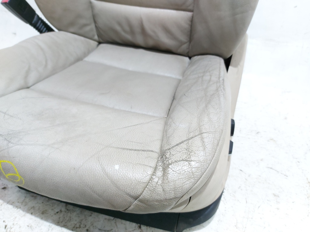 5 series Сиденье переднее левое BMW 5 series 2009-2016 52109160684 BMW 5 series 2