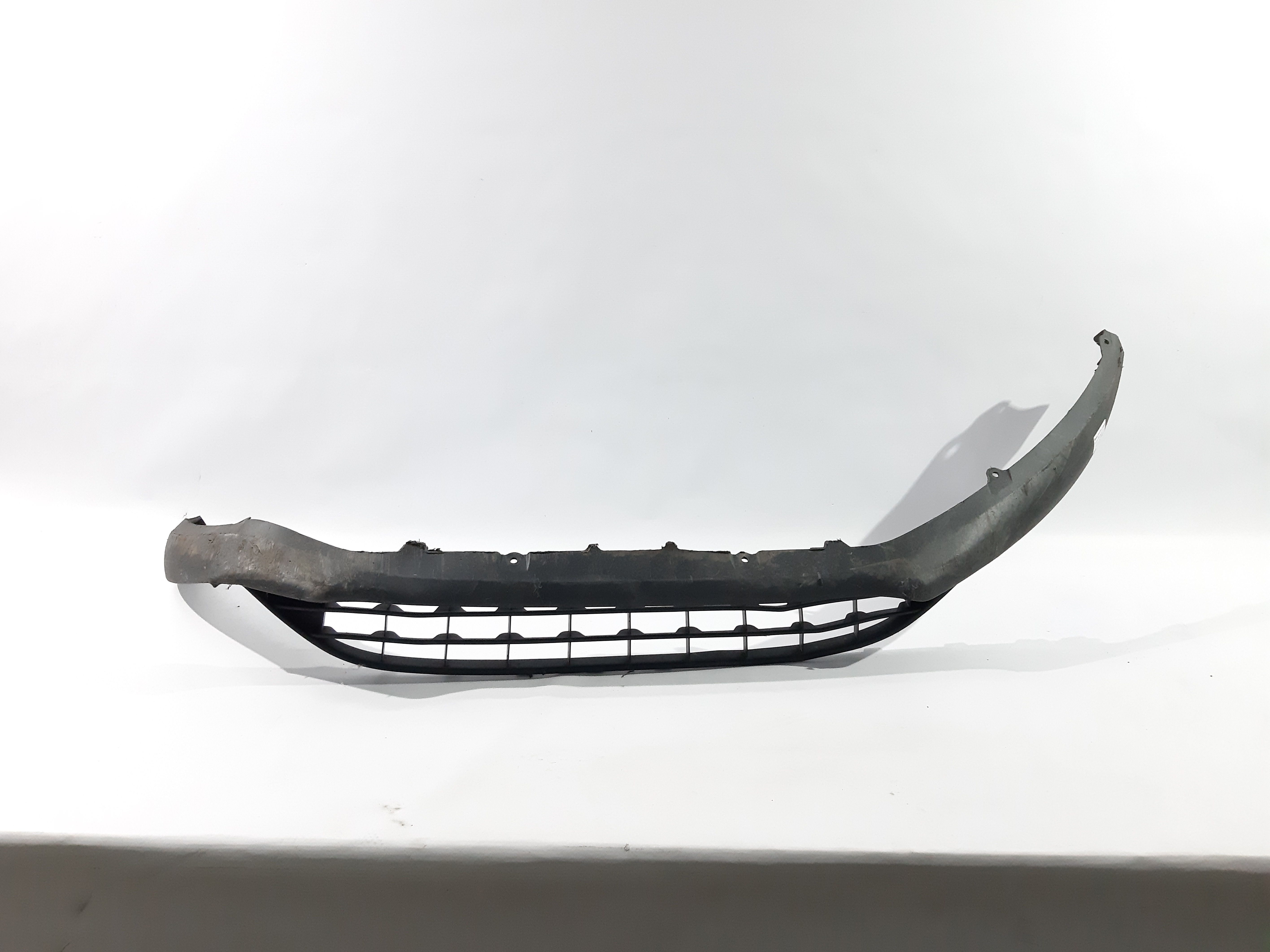 Focus. Решітка радіатора нижня Ford Focus 2012-2018 CM5Z17K945BA Ford Focus Focus. Решітка радіатора нижня Ford Focus 2012-2018 CM5Z17K945BA Ford Focus