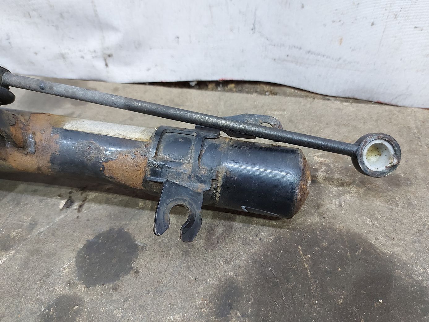 Cooper countryman Стойка амортизатора передняя левая Mini Cooper Countryman 2011-2016 31309813651 Mini Cooper Countryman 5