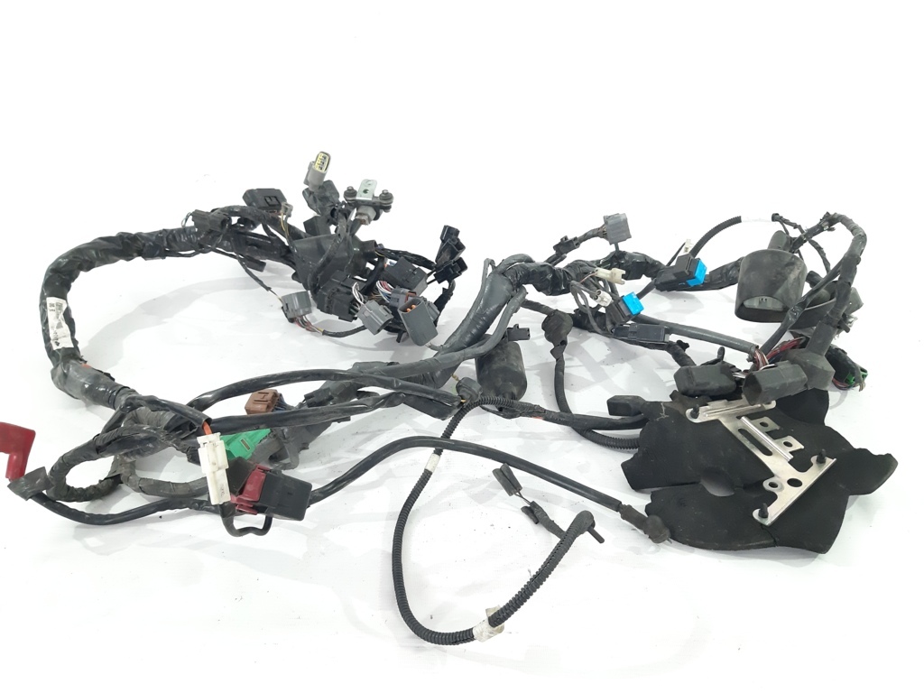 Gtr-1400. Проводка Kawasaki GTR-1400 2010 260310872 Kawasaki GTR-1400
