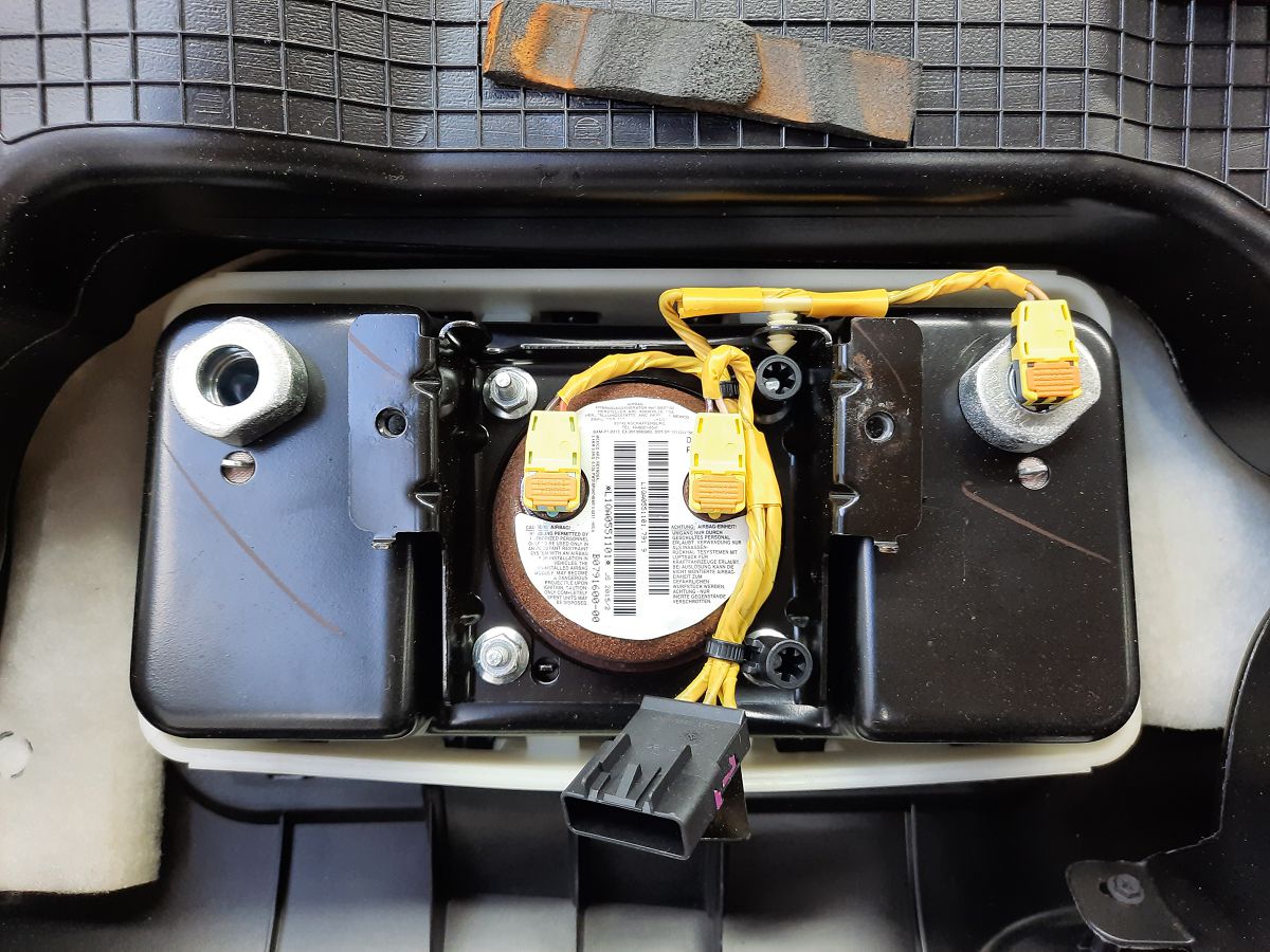 200 limited Торпеда голая (дефекты) Chrysler 200 Limited 2015-2017 5VK64DX9AE Chrysler 200 Limited 9