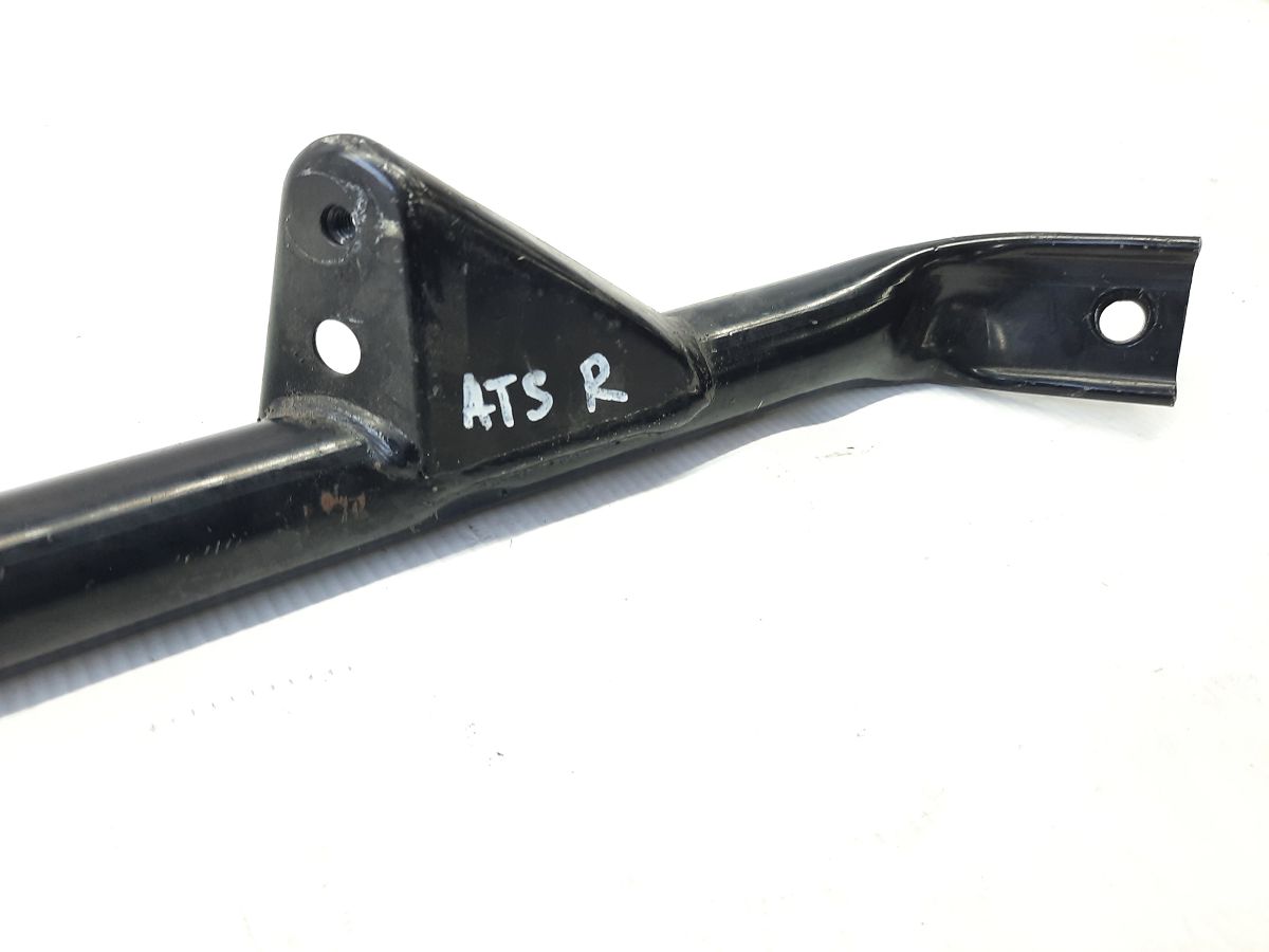Ats Распорка передних стаканов правая Cadillac ATS 2013-2019 22884503 Cadillac ATS 10