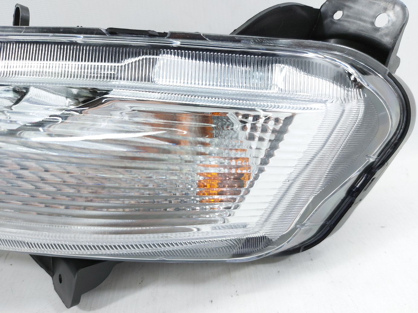 Противотуманные фары и дхо Дневной ходовой огонь левый Chevrolet Malibu 2019-2021 84575553 Chevrolet Malibu 4