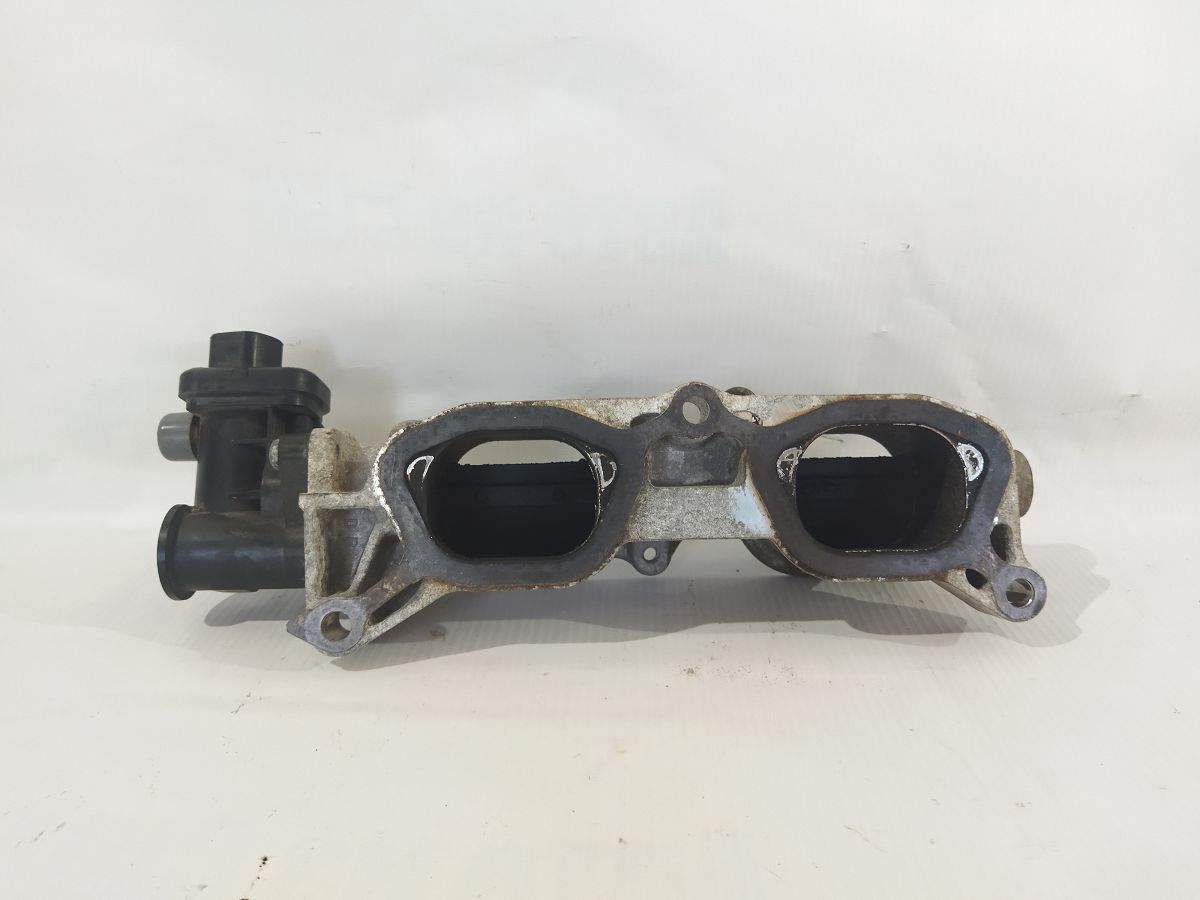 Forester Заслінка впускного колектора права Subaru Forester 2014-2018 14111AA010 Subaru Forester 5 Forester Заслінка впускного колектора права Subaru Forester 2014-2018 14111AA010 Subaru Forester 5