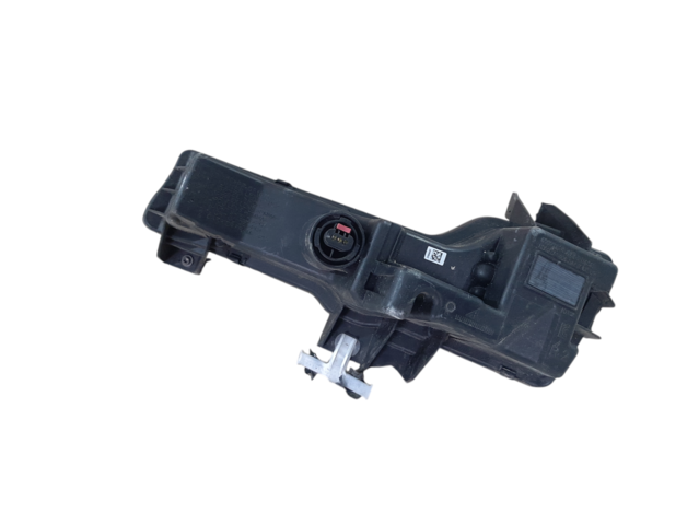 Model 3 Фара ПТФ правая(битая) Tesla Model 3 2021-2023 107739000F Tesla Model 3 2