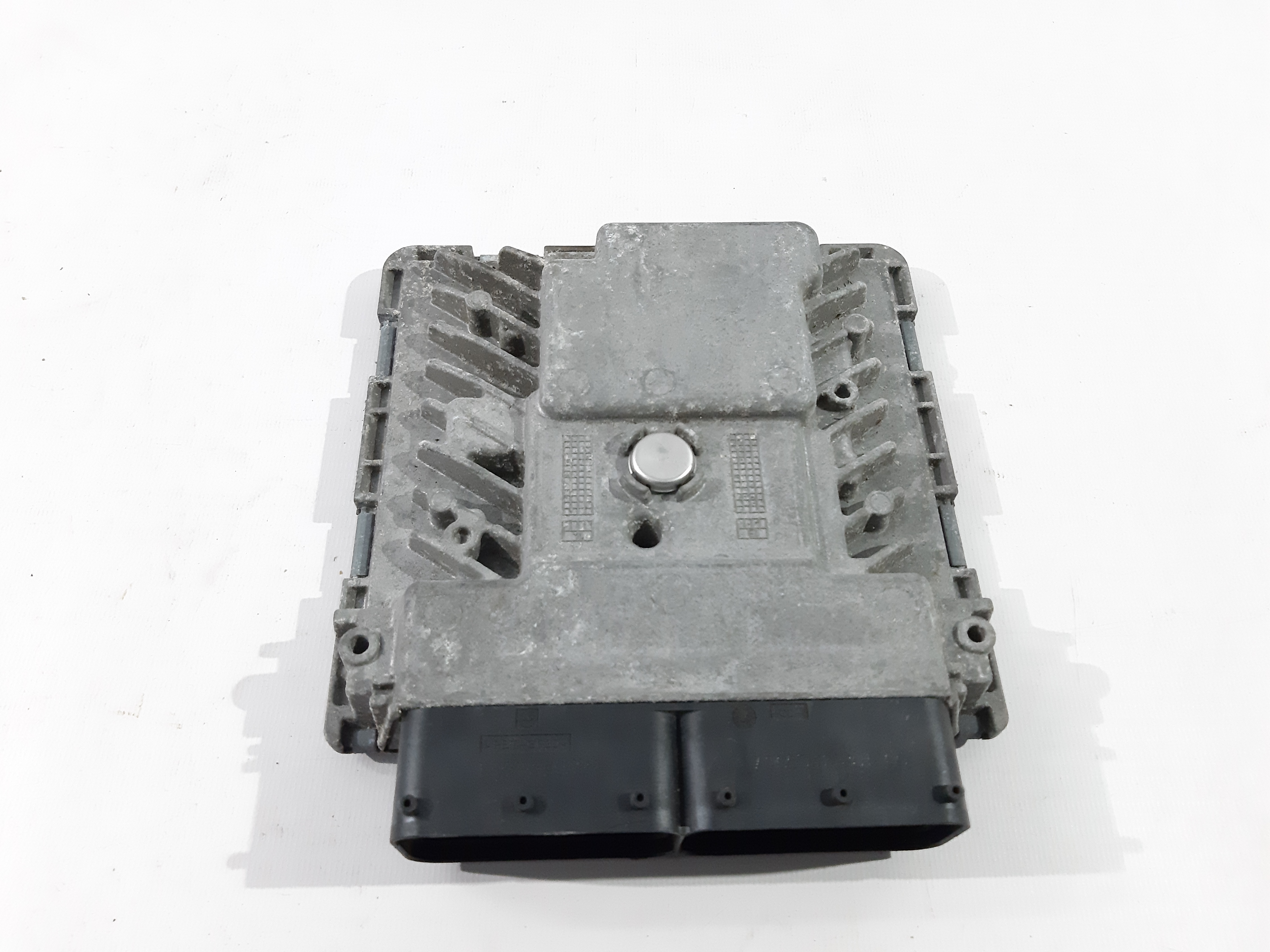 Passat s Модуль керування двигуном Volkswagen Passat 2014-2015 06K906070J Volkswagen Passat 2